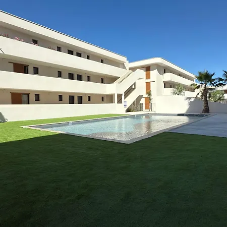 F3 Confort & Piscine 300m De La Apartman Sérignan